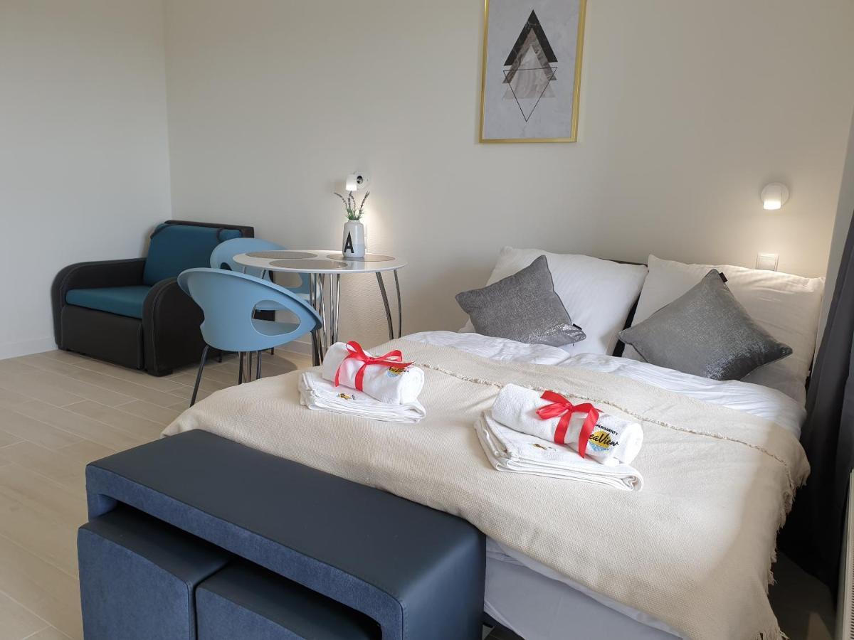 Apartamenty Onyx Seaview By Rent Like Home Miedzyzdroje Bagian luar foto