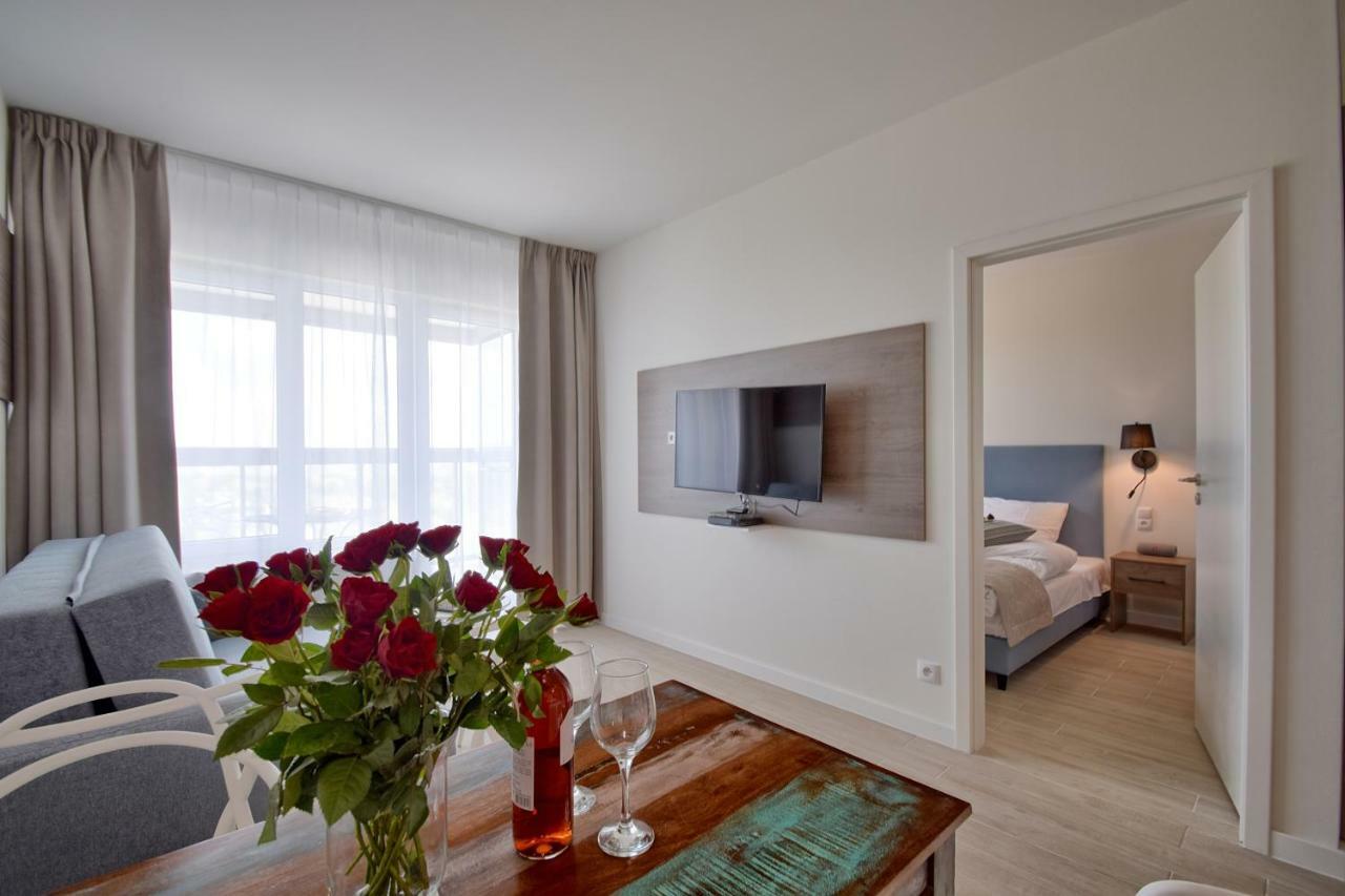 Apartamenty Onyx Seaview By Rent Like Home Miedzyzdroje Bagian luar foto